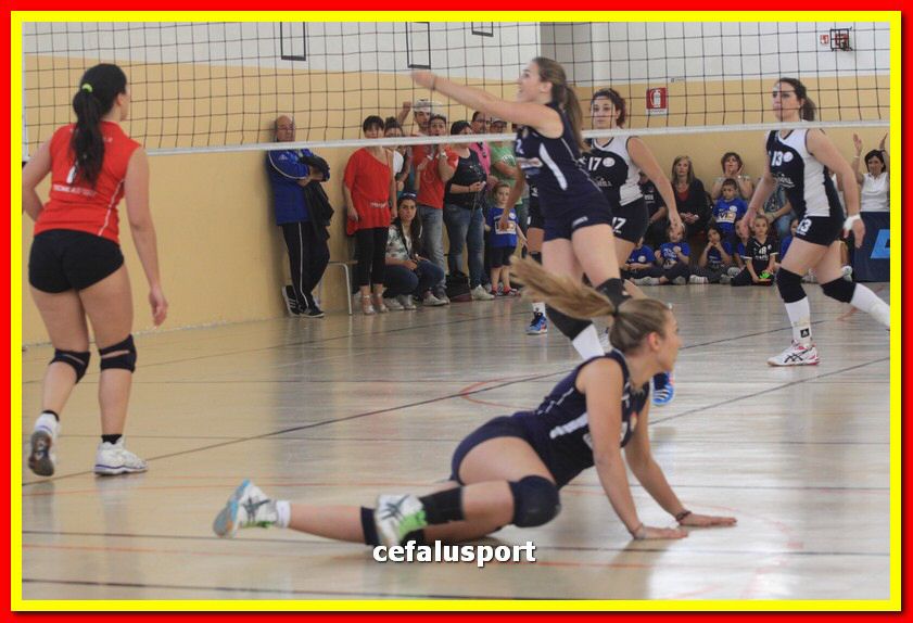 150523 volley 258_tn.jpg